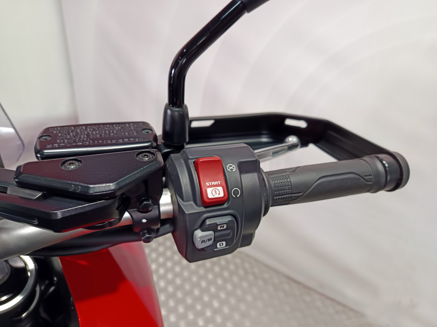 Imagen de Honda X ADV 750 A2