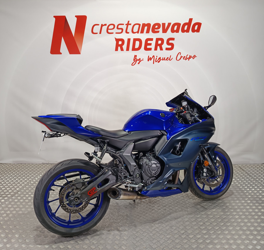 Imagen de Yamaha R7 A2
