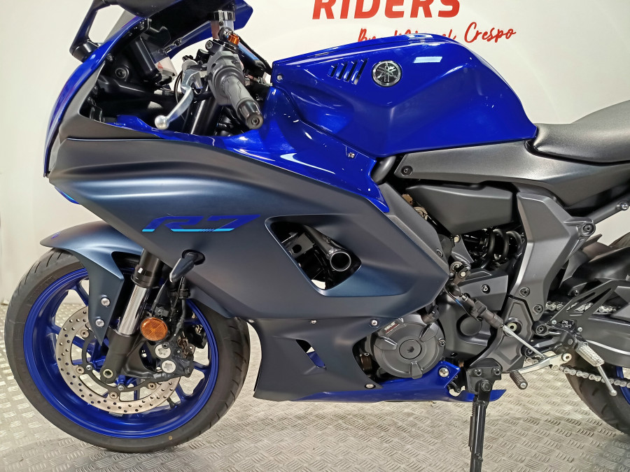Imagen de Yamaha R7 A2