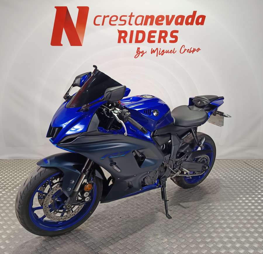 Imagen de Yamaha R7 A2