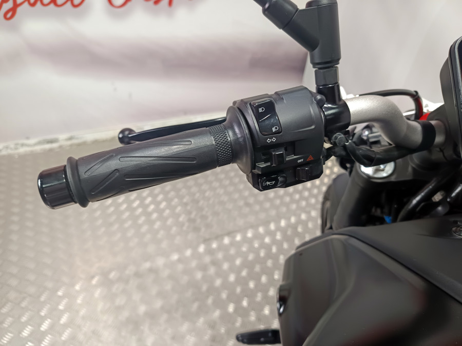 Imagen de Yamaha MT 07 A2