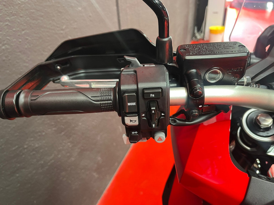 Imagen de Honda X ADV 750