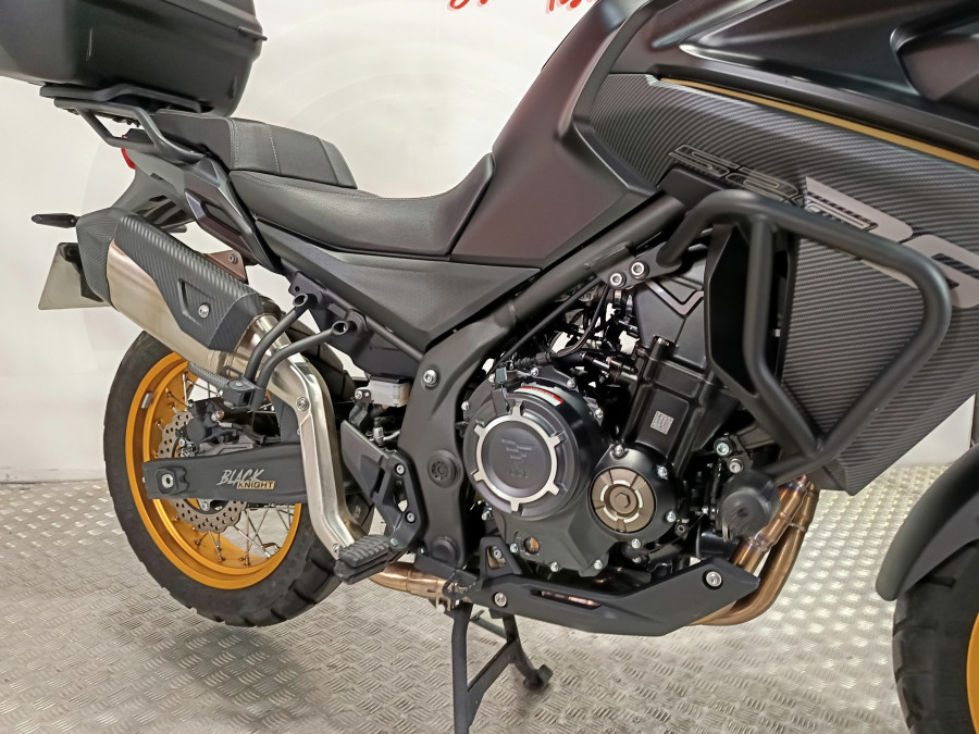 Imagen de VOGE 525 DSX