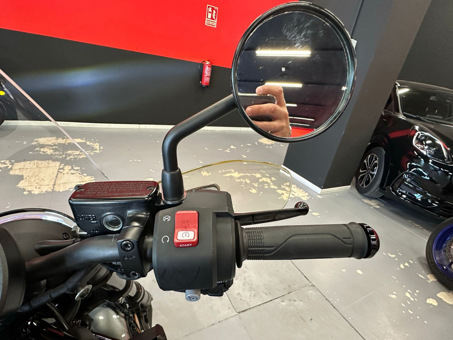Imagen de Honda CMX1100 REBEL