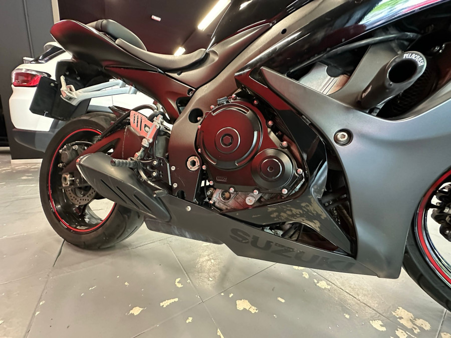 Imagen de Suzuki GSX-R600 K8