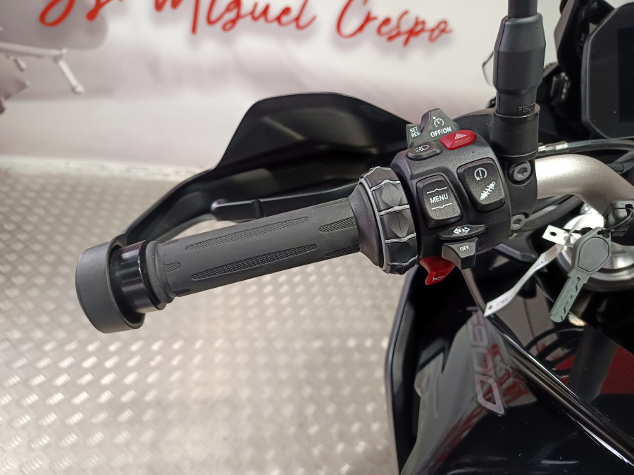 Imagen de BMW F 900 XR