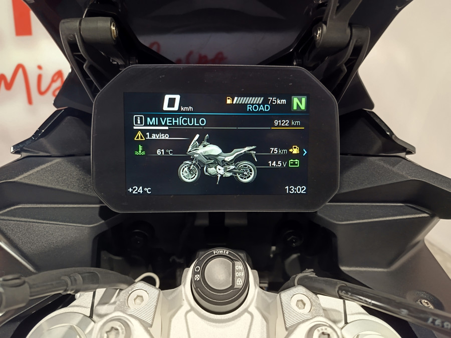 Imagen de BMW F 900 XR