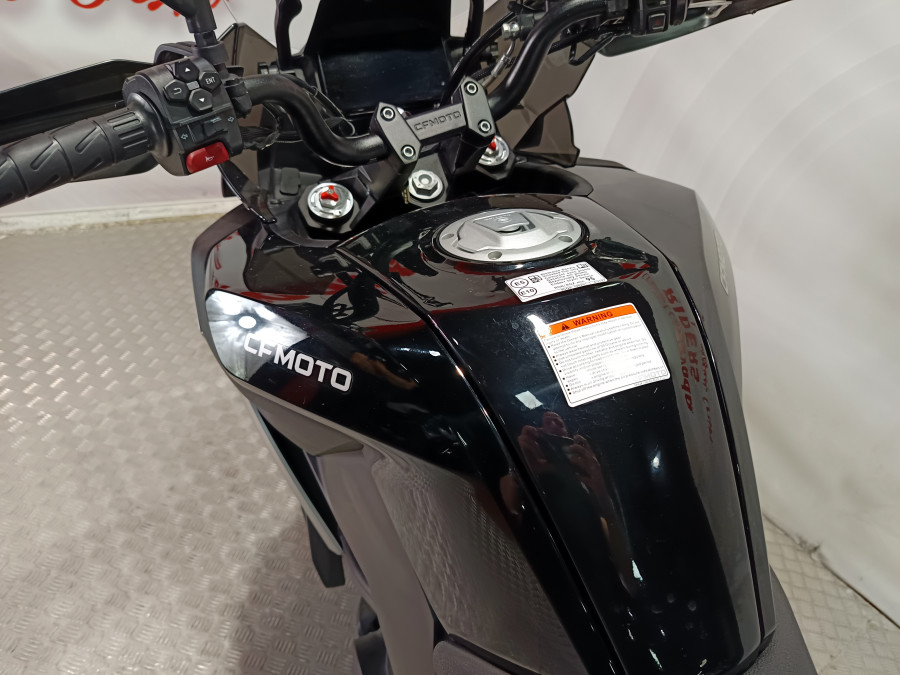 Imagen de CFMOTO 700 MT