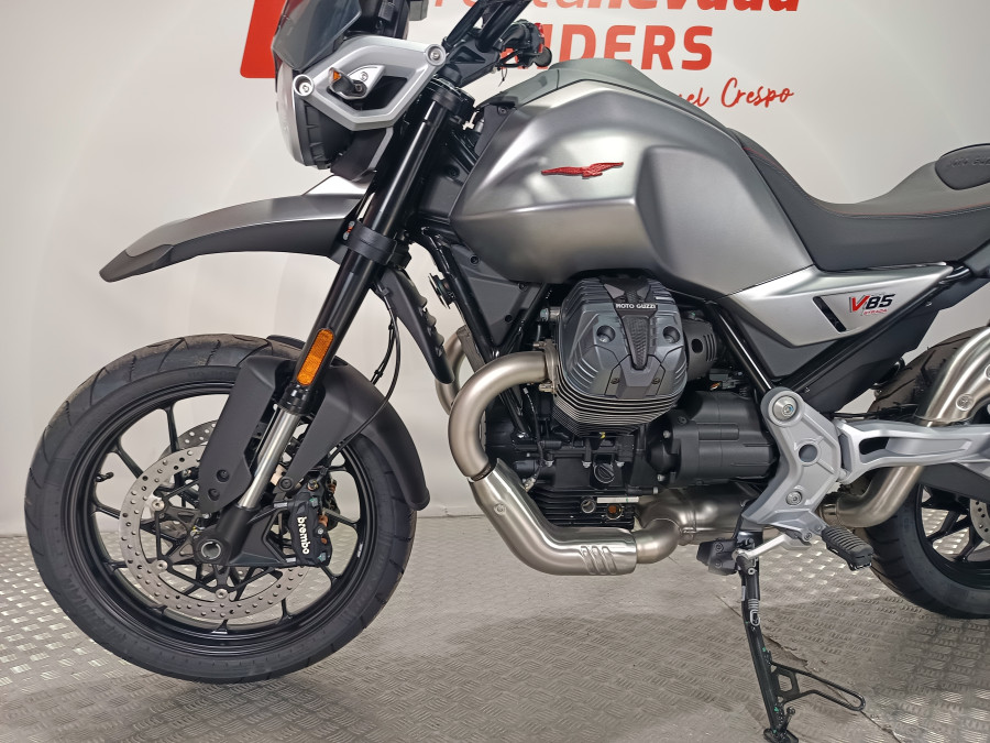 Imagen de Moto Guzzi V 85 STRADA