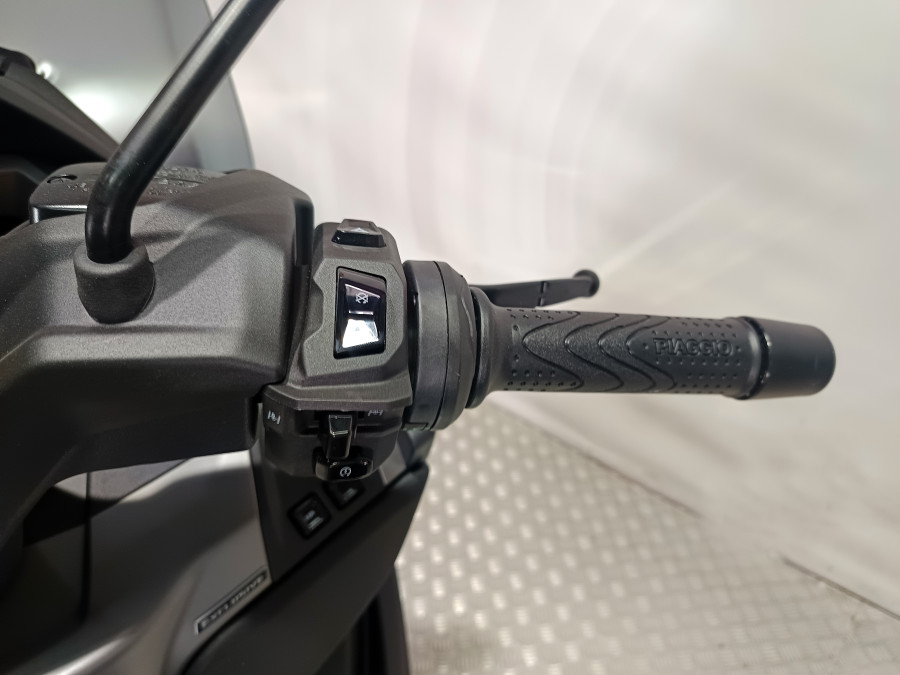 Imagen de Piaggio MP3 530 HPE