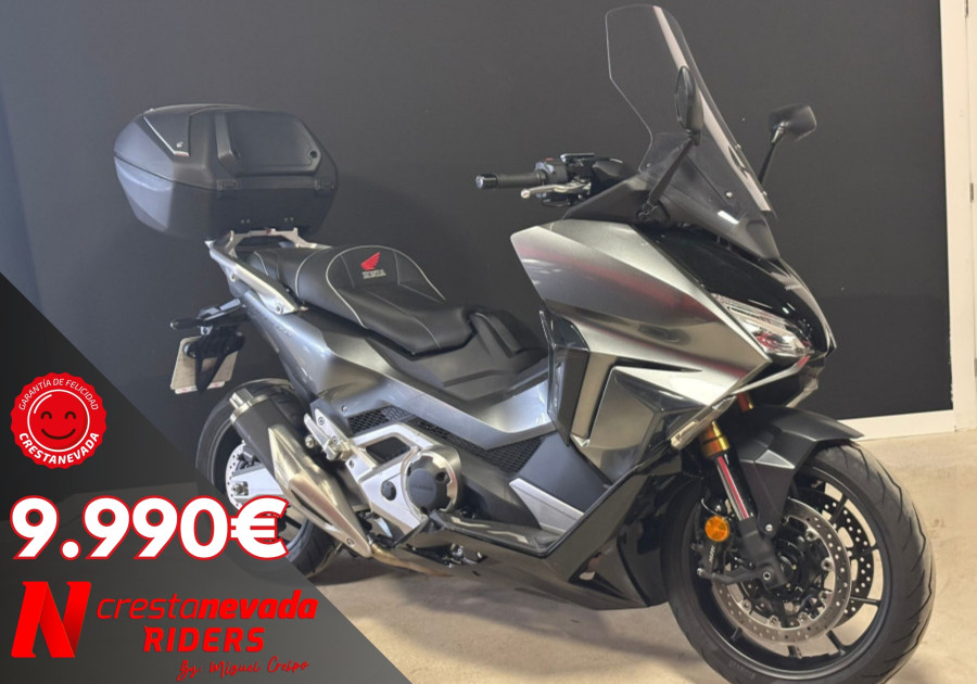 Honda Forza 750