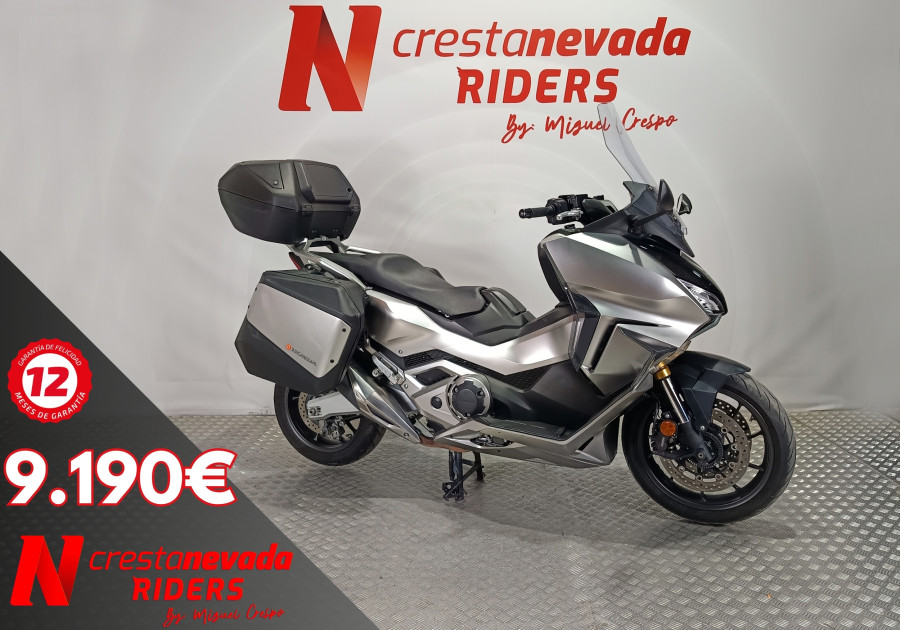 Honda Forza 750