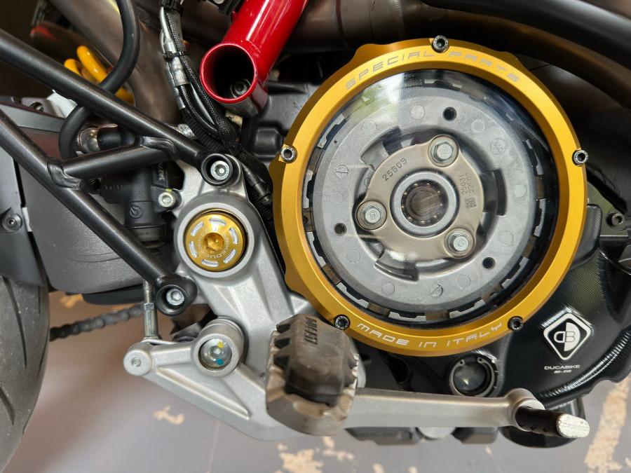 Imagen de Ducati Hypermotard 950