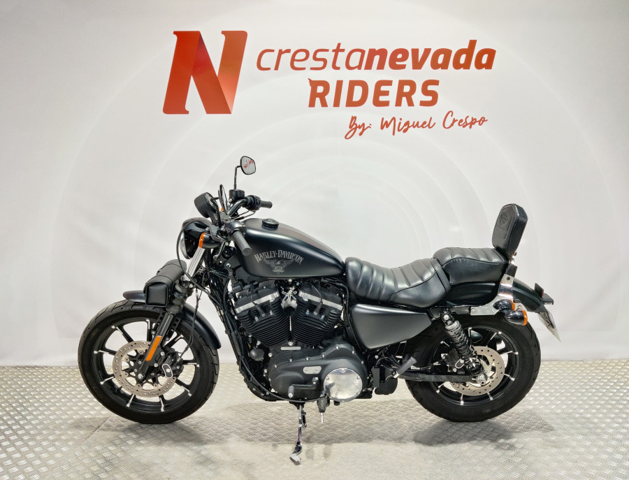 Imagen de Harley Davidson SPORTSTER IRON 883