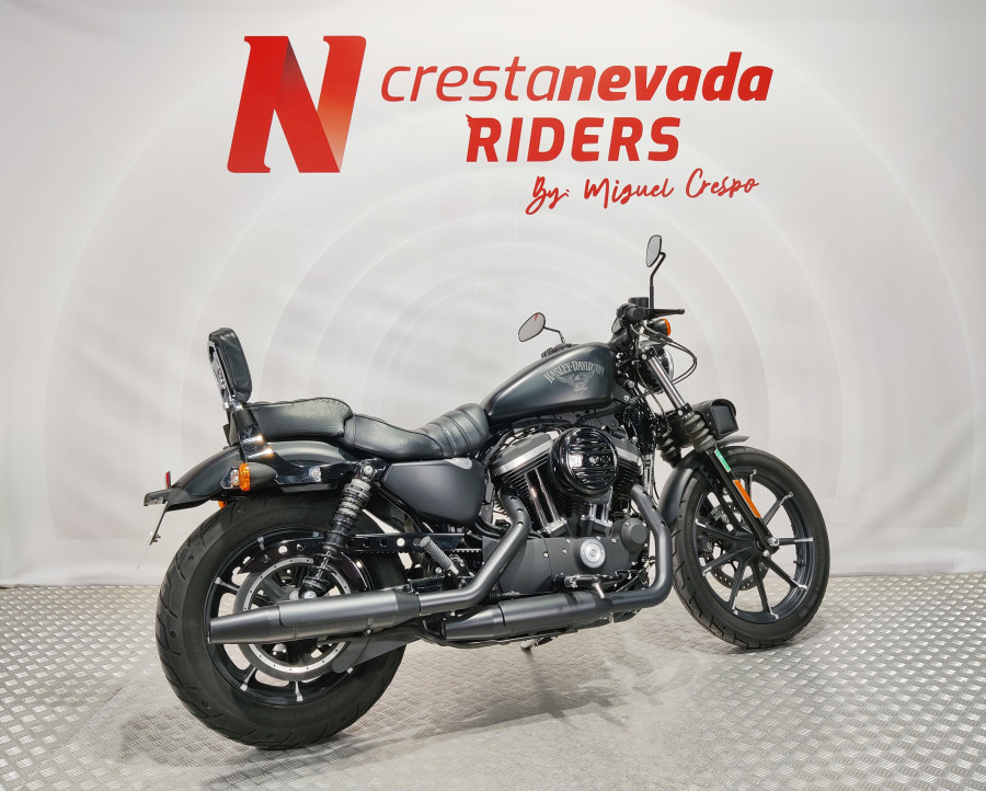 Imagen de Harley Davidson SPORTSTER IRON 883