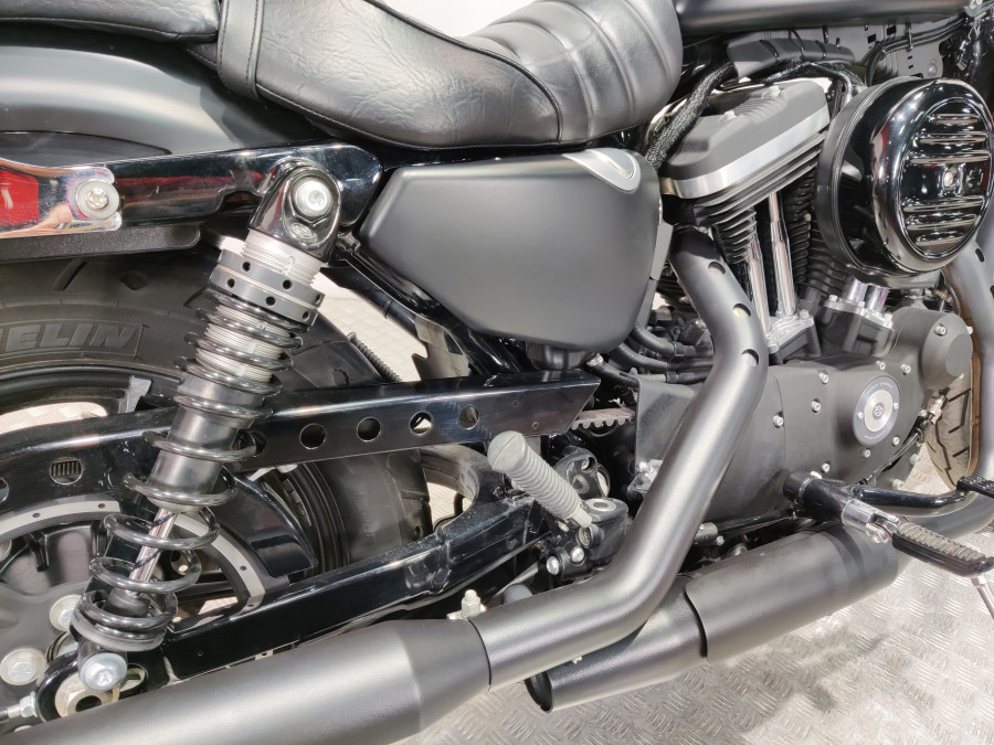 Imagen de Harley Davidson SPORTSTER IRON 883