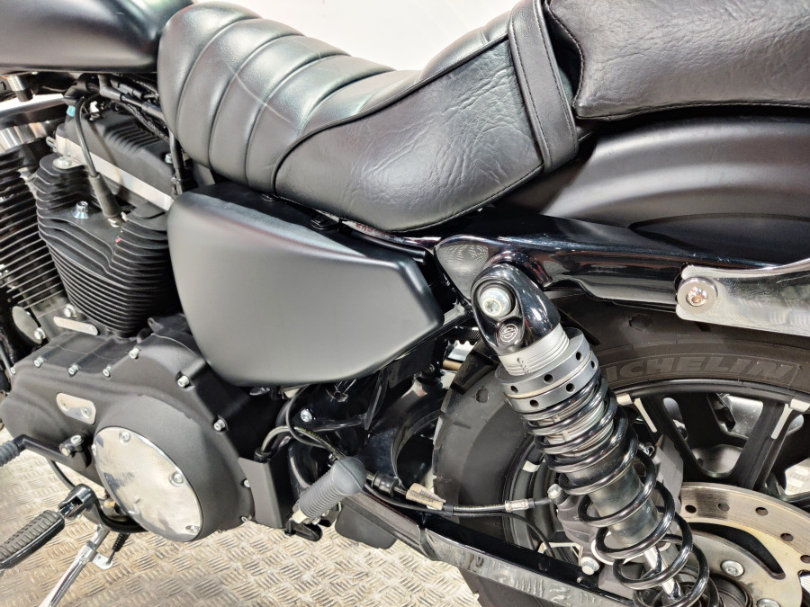 Imagen de Harley Davidson SPORTSTER IRON 883