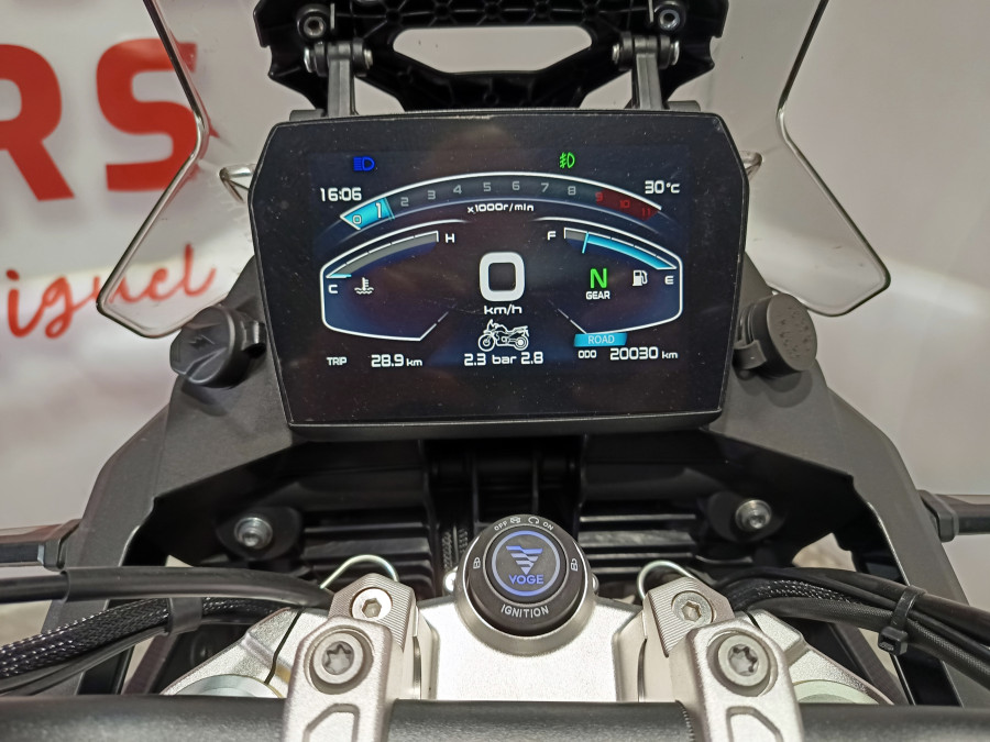Imagen de VOGE 900 DSX