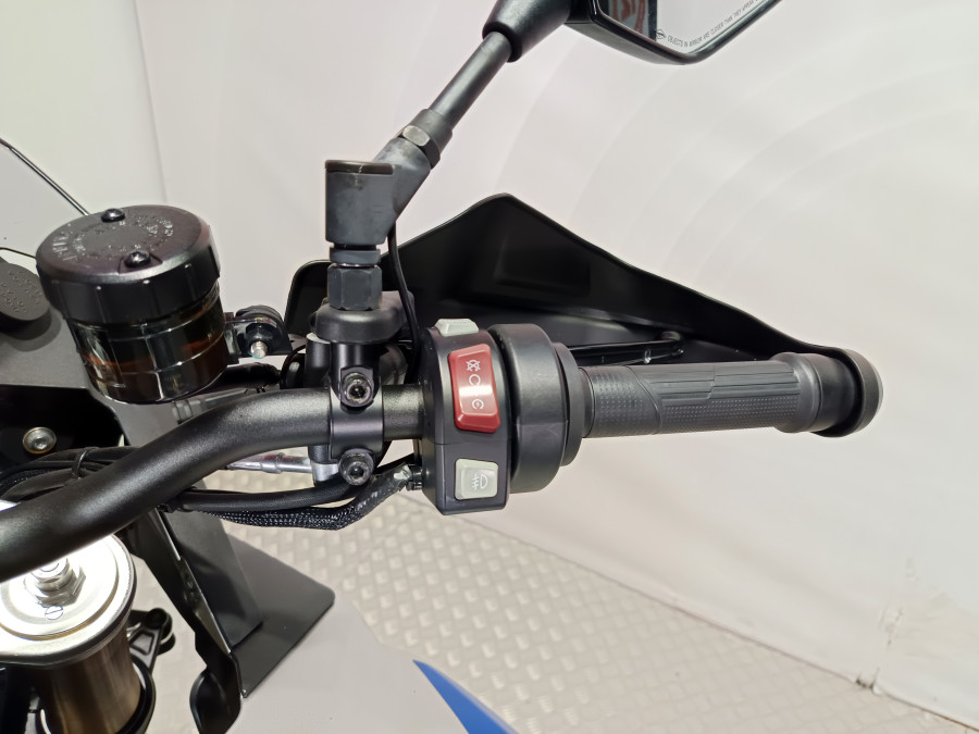 Imagen de VOGE 900 DSX