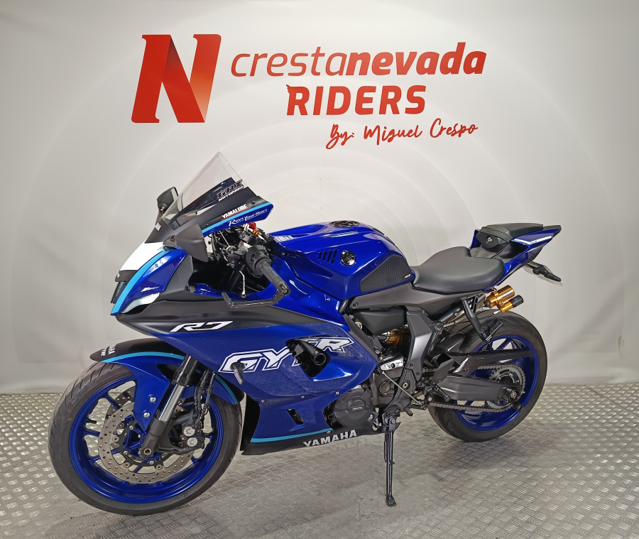 Imagen de Yamaha R7 A2