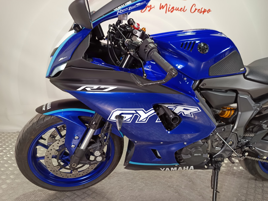 Imagen de Yamaha R7 A2