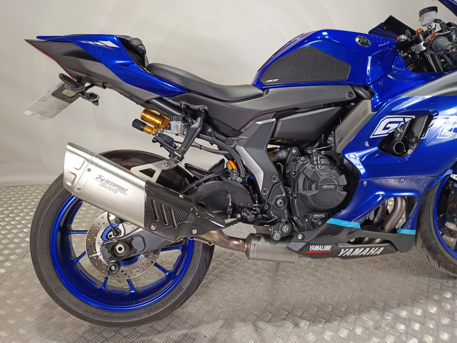 Imagen de Yamaha R7 A2