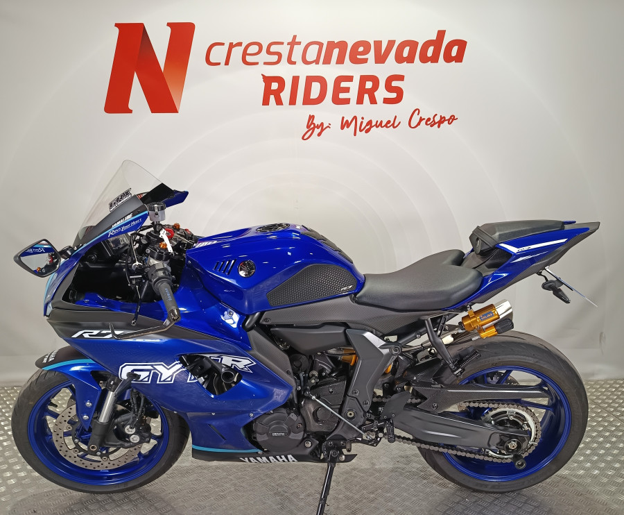 Imagen de Yamaha R7 A2