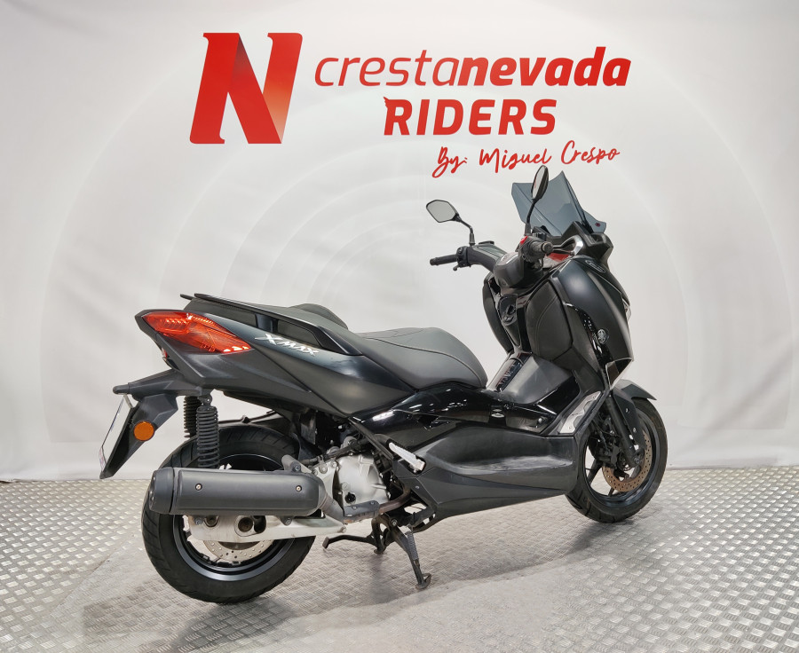 Imagen de Yamaha XMAX 125 IRON MAX