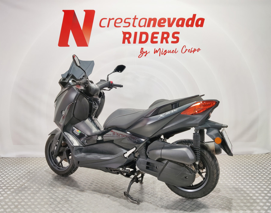 Imagen de Yamaha XMAX 125 IRON MAX