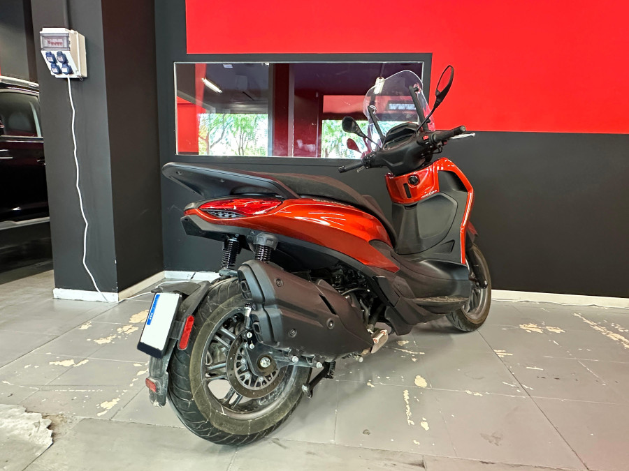 Imagen de Piaggio BEVERLY 400