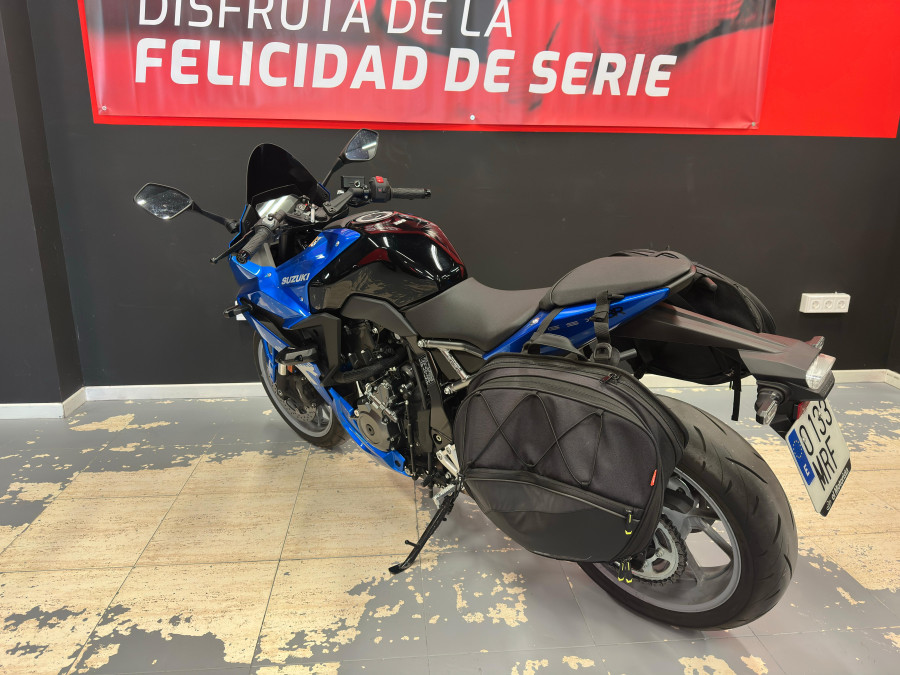 Imagen de Suzuki GSX 8R