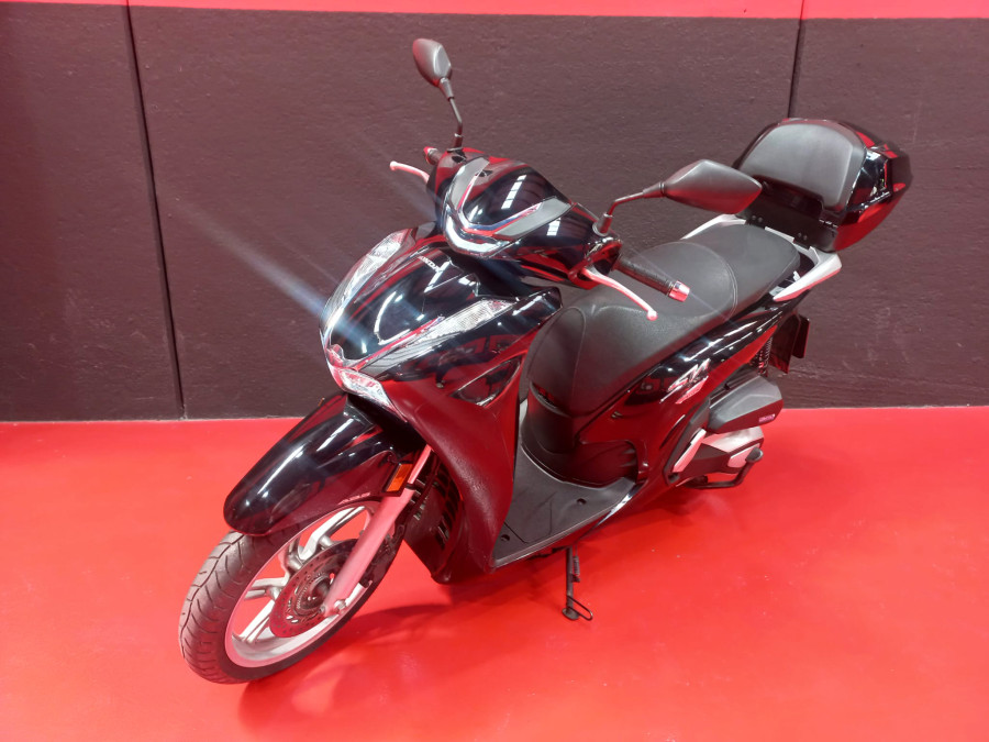 Imagen de Honda SH 350i