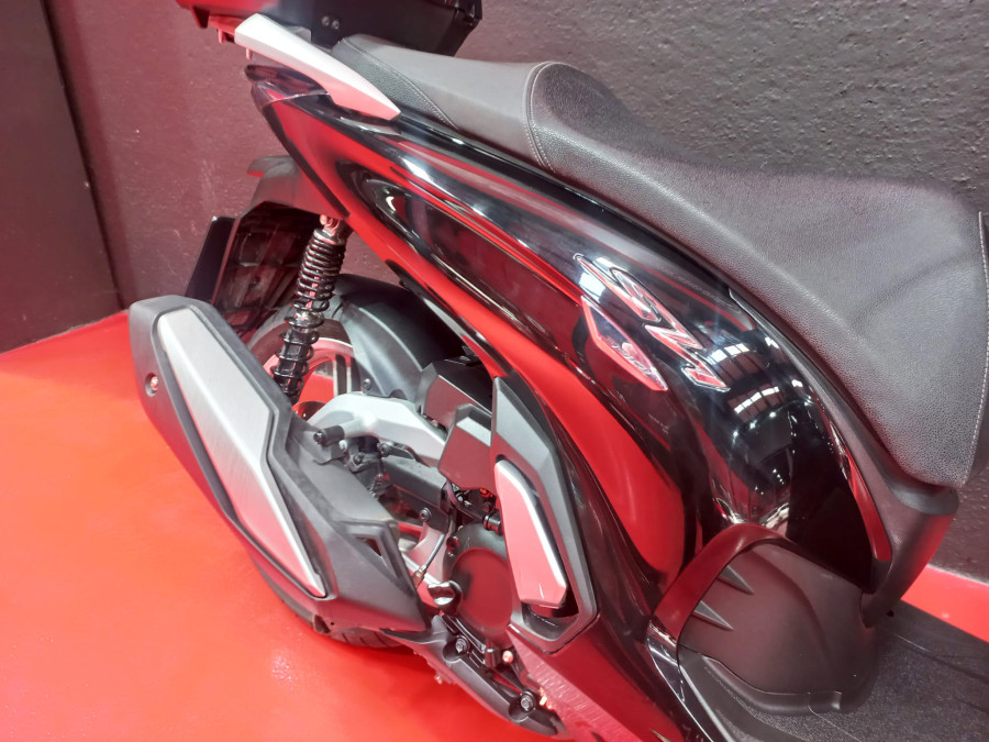 Imagen de Honda SH 350i
