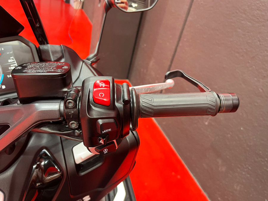Imagen de Yamaha TMAX 560 TECH MAX