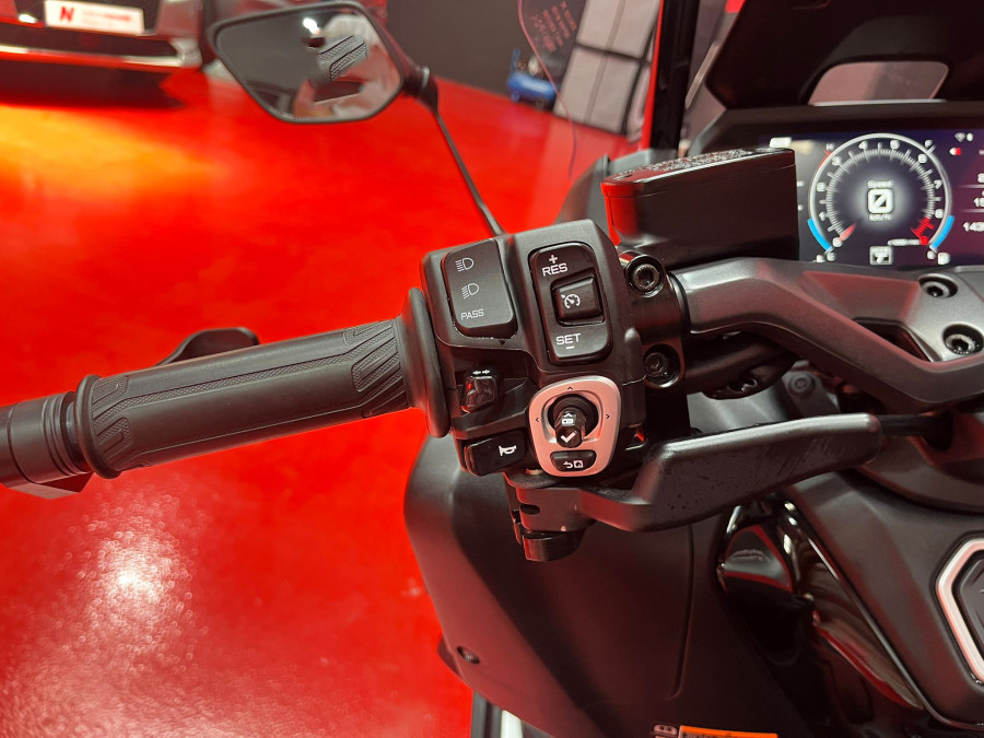 Imagen de Yamaha TMAX 560 TECH MAX