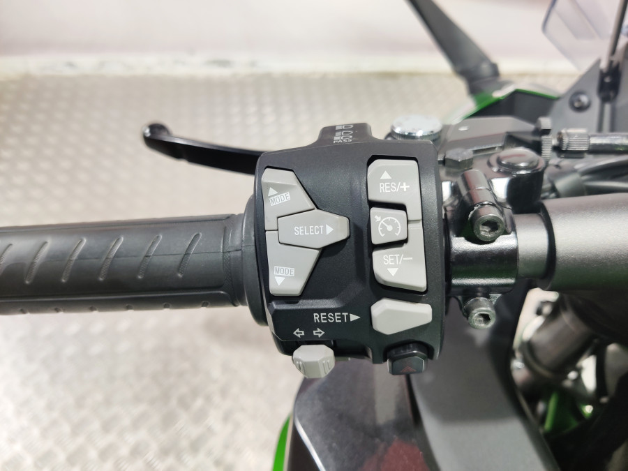 Imagen de KAWASAKI NINJA 1000 SX