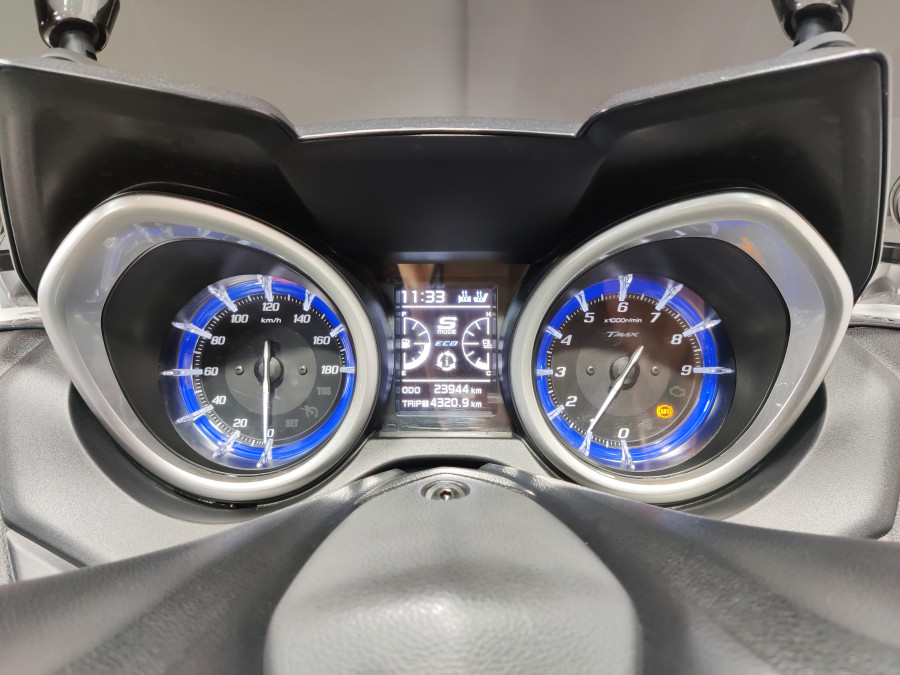 Imagen de Yamaha TMAX 530 DX