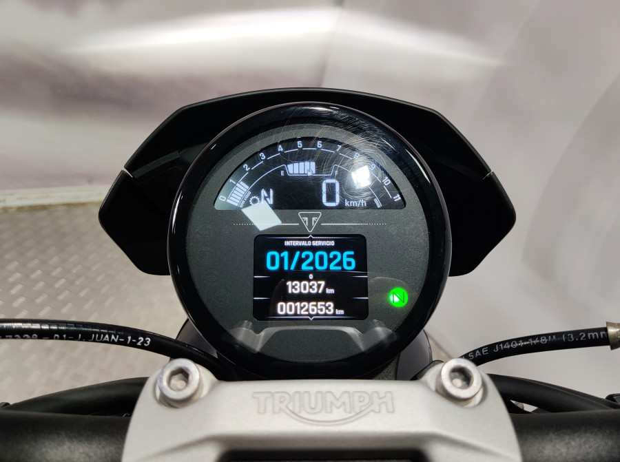 Imagen de Triumph TRIDENT 660