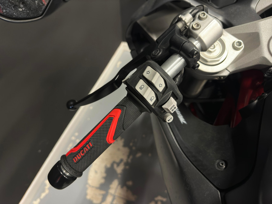 Imagen de Ducati SUPERSPORT
