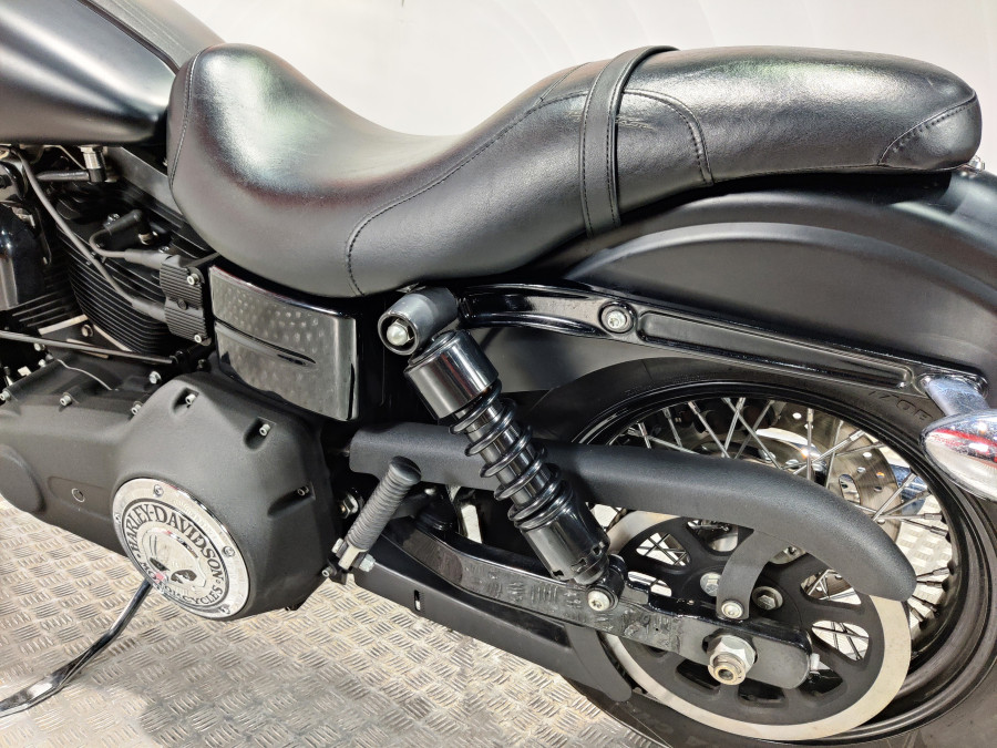 Imagen de Harley Davidson STREET BOB 114