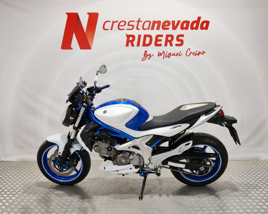 Imagen de Suzuki SV 650 GLADIUS