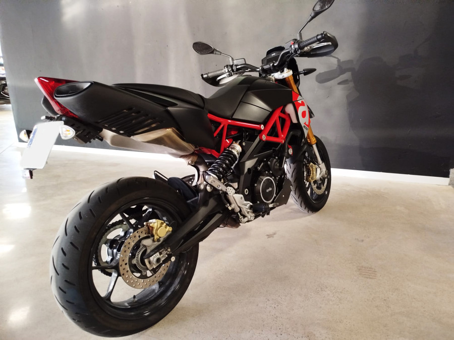 Imagen de Aprilia Dorsoduro 900