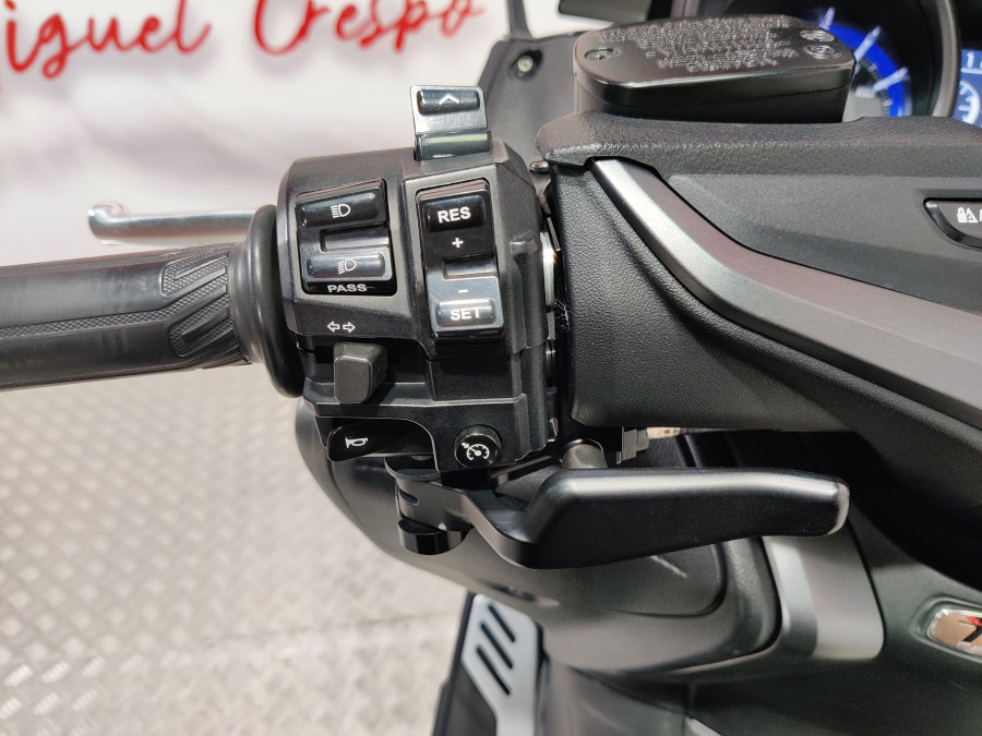 Imagen de Yamaha TMAX 560 TECH MAX