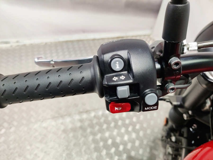 Imagen de Triumph STREET TWIN