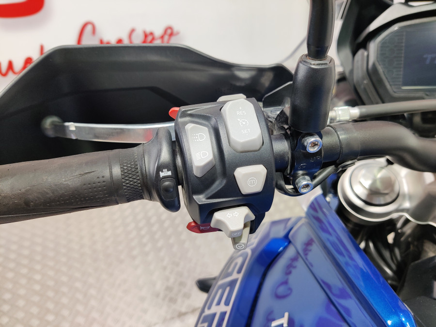 Imagen de Triumph TIGER 800 XRX