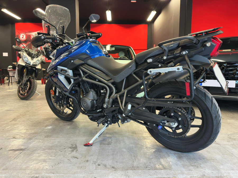 Imagen de Triumph TIGER 800 XRX LOW