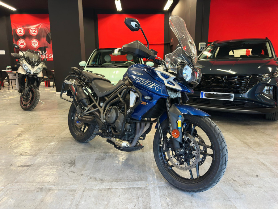 Imagen de Triumph TIGER 800 XRX LOW