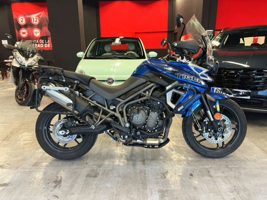 Imagen de Triumph TIGER 800 XRX LOW