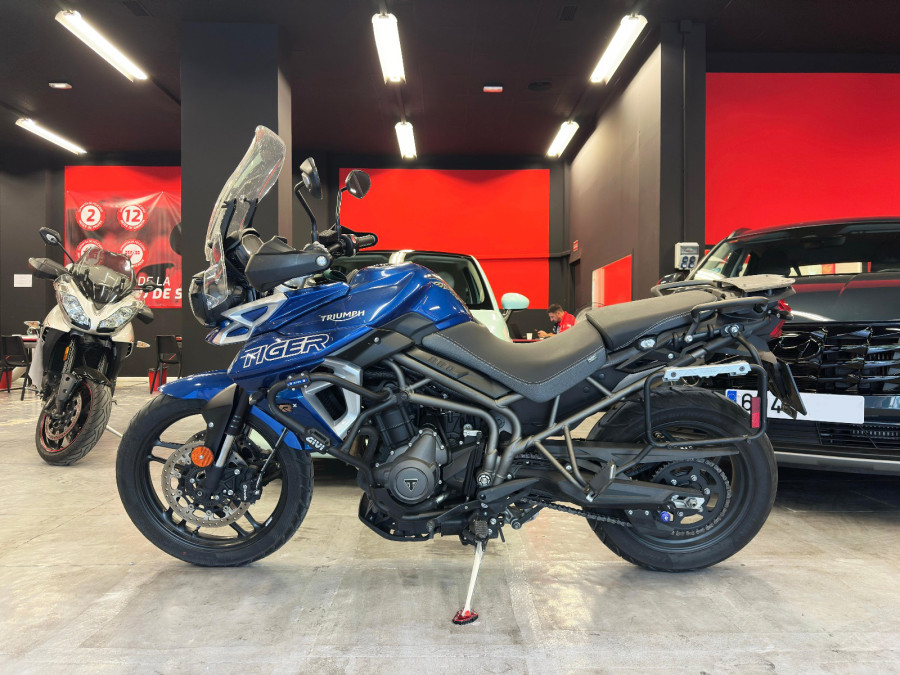 Imagen de Triumph TIGER 800 XRX LOW