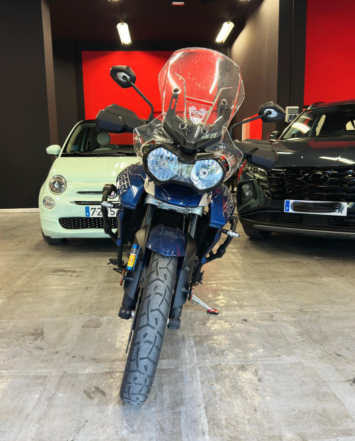 Imagen de Triumph TIGER 800 XRX LOW